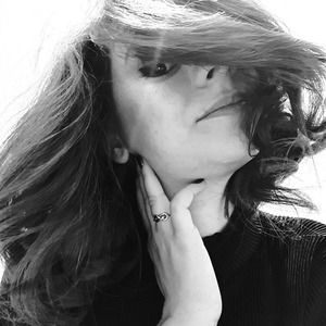 Meet your Posher, Emilia elena